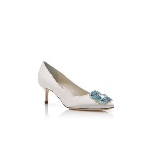 HANGISI BRIDE 50 Vita pumps i satin med smyckespänne