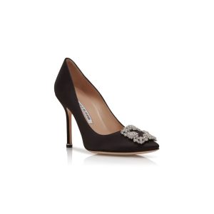 Hangisi svarta satin pumps med spänne