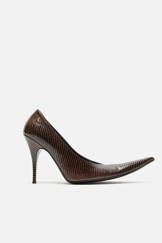 Pumps med spetsig tå och ödlemönster - Bild 2